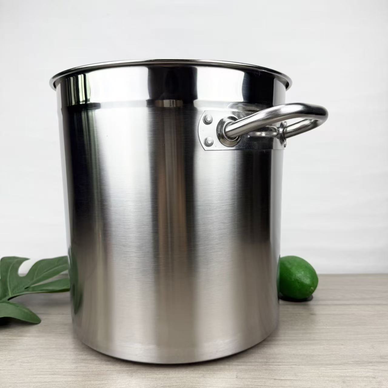 5.0 Commercial Restaurant Large Cooking Pot Soup Stock Pot Stainless Steel Heavy-duty Cookware Induction Big Cooking Pots