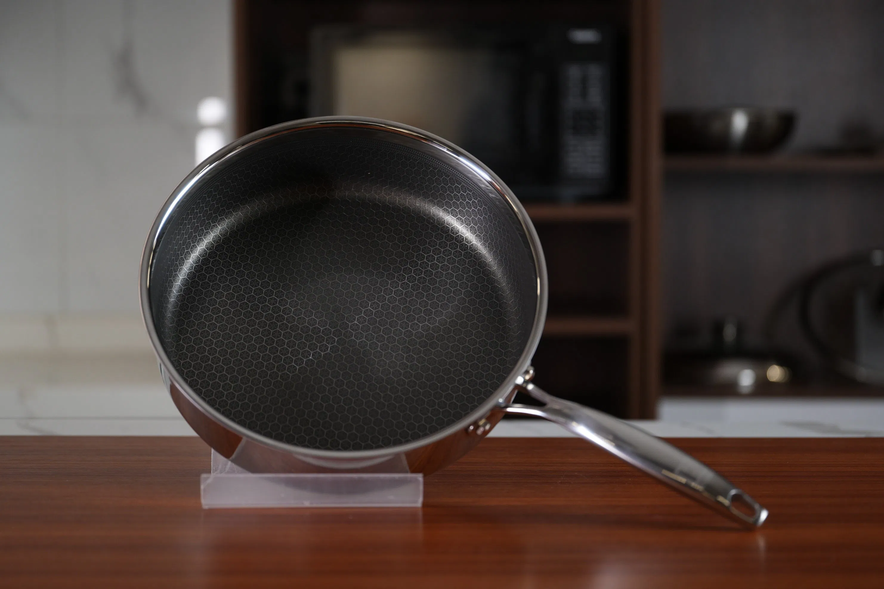 New Arrival 26cm Tri-Ply Stainless Steel Non-Stick Honey Comb Saute Pan Cookware