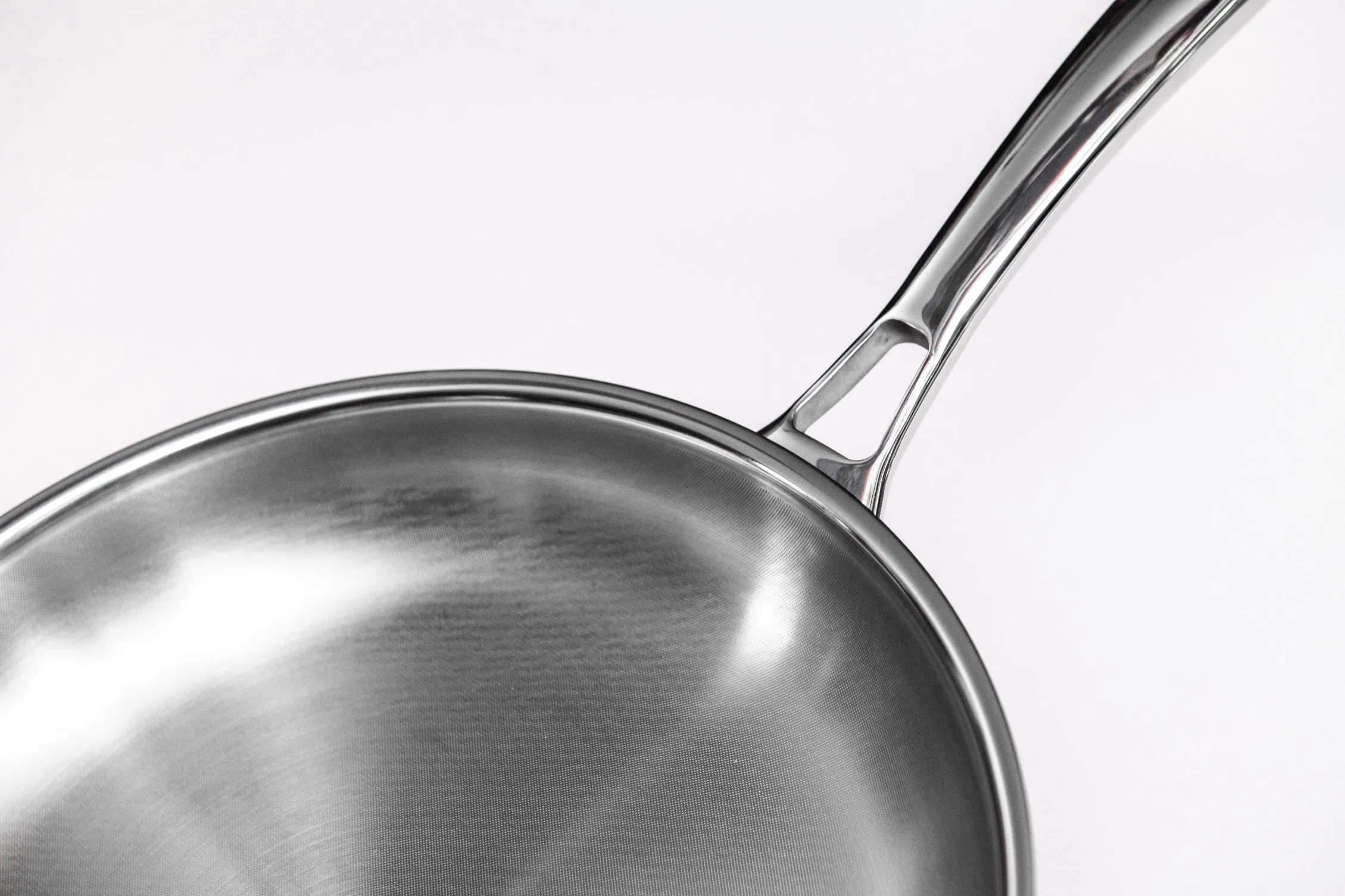 Factory Wholesale Tri-Ply Stainless Steel Non-Stick Yellowing Proof 30cm Skillet Cookware