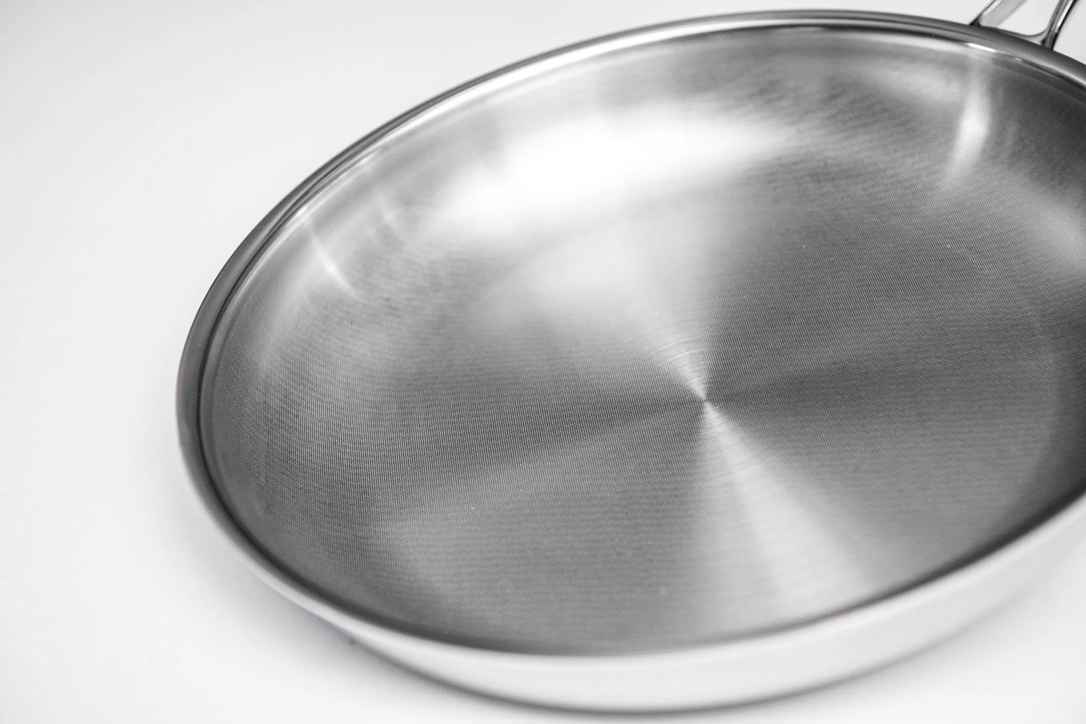 Factory Wholesale Tri-Ply Stainless Steel Non-Stick Yellowing Proof 30cm Skillet Cookware