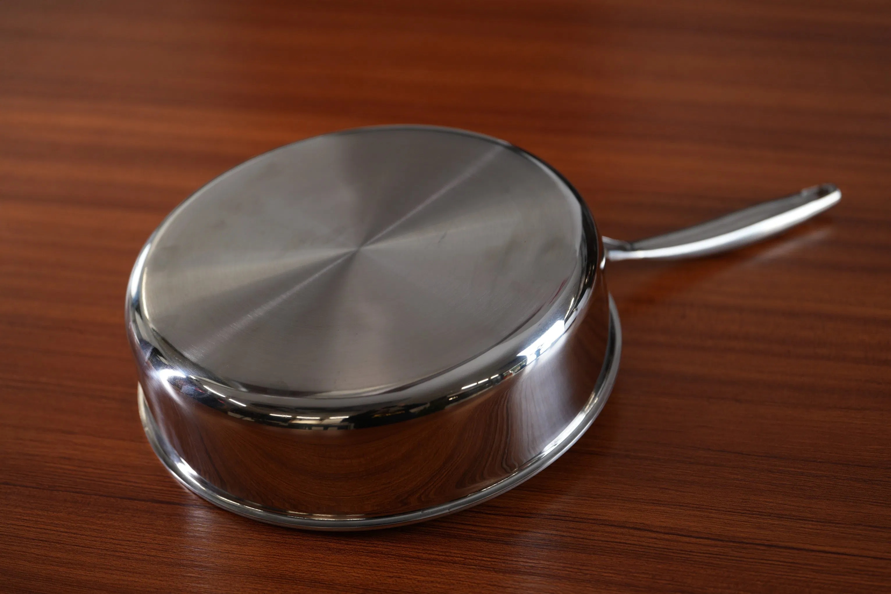 New Arrival 26cm Tri-Ply Stainless Steel Non-Stick Honey Comb Saute Pan Cookware