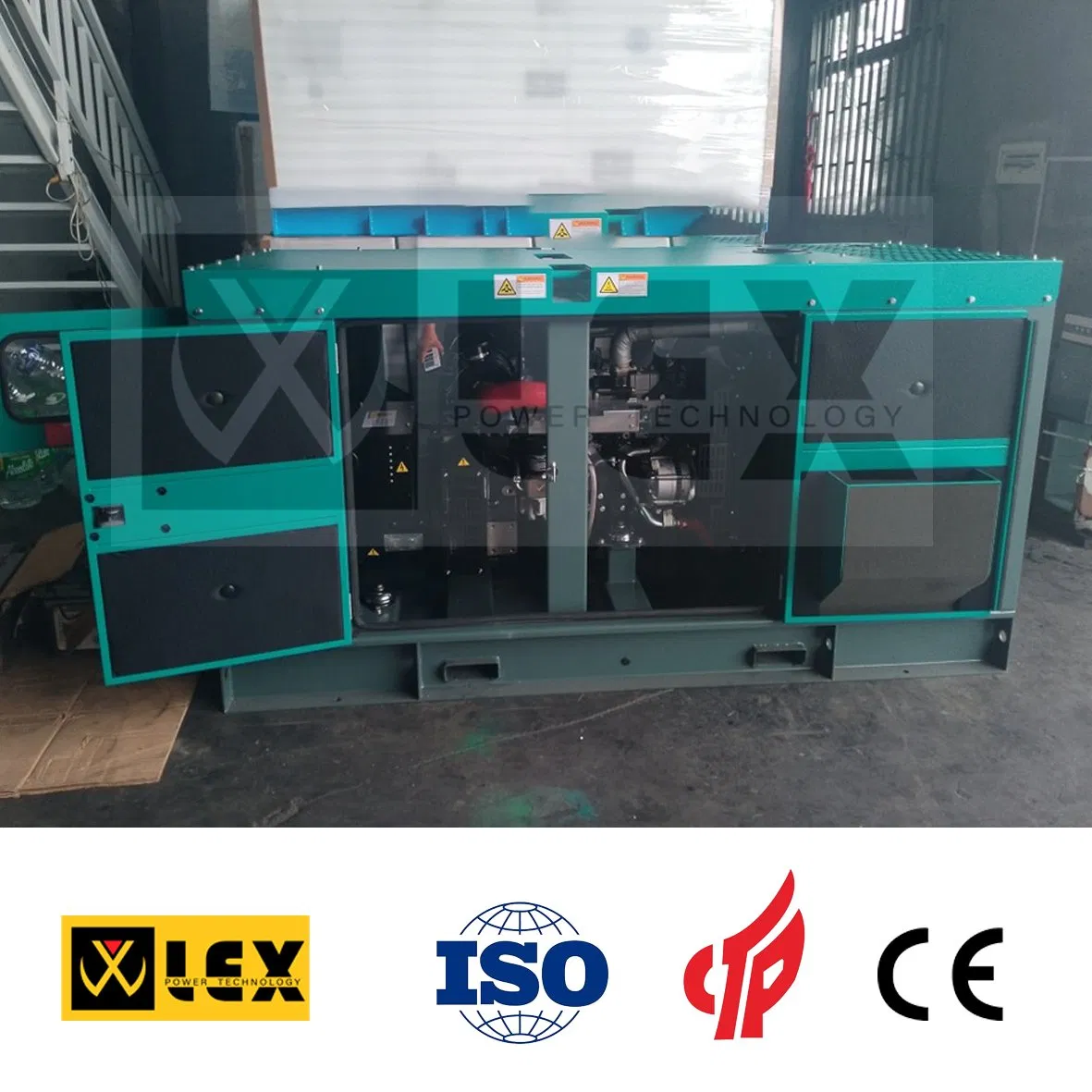 20kVA 16kw مجموعة مولدات الديزل الصامتة مع محرك كمنز ونظام التحويل التلقائي للطاقة الاحتياطية المنزلية 50Hz / 60Hz مصنع صيني معتمد من CE