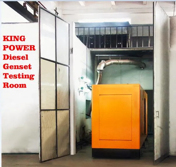 محرك نوع تبريد الماء 560kw 700kVA مجموعة مولدات الديزل