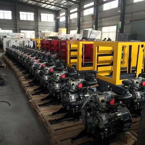 تصنيع التكنولوجيا المتقدمة 4 أسطوانات ميني 20kw مجموعة مولدات الديزل البحرية
