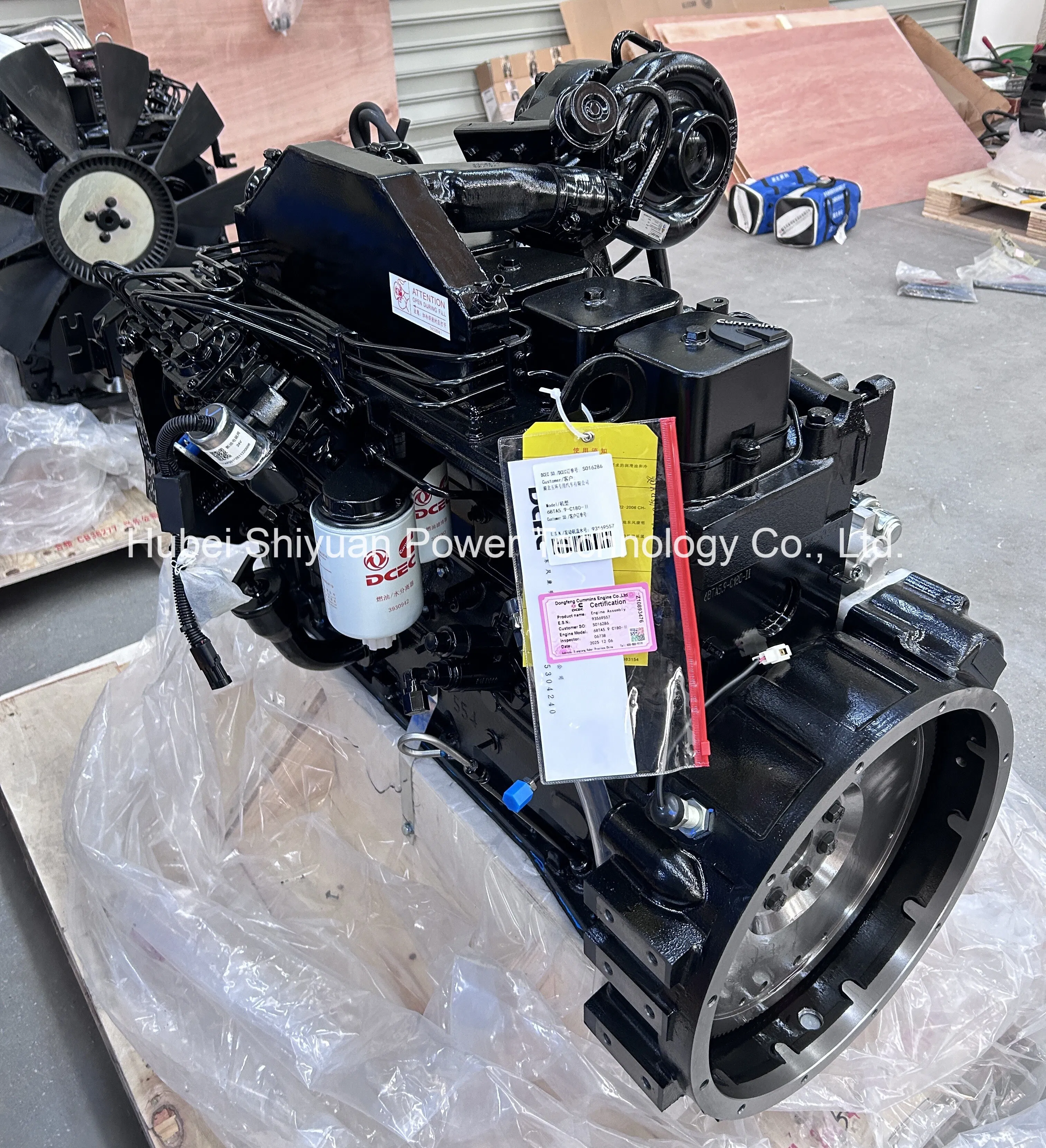 مجموعة مولدات ثقيلة 6BTA5.9 محرك ديزل 6BTA5.9-C180