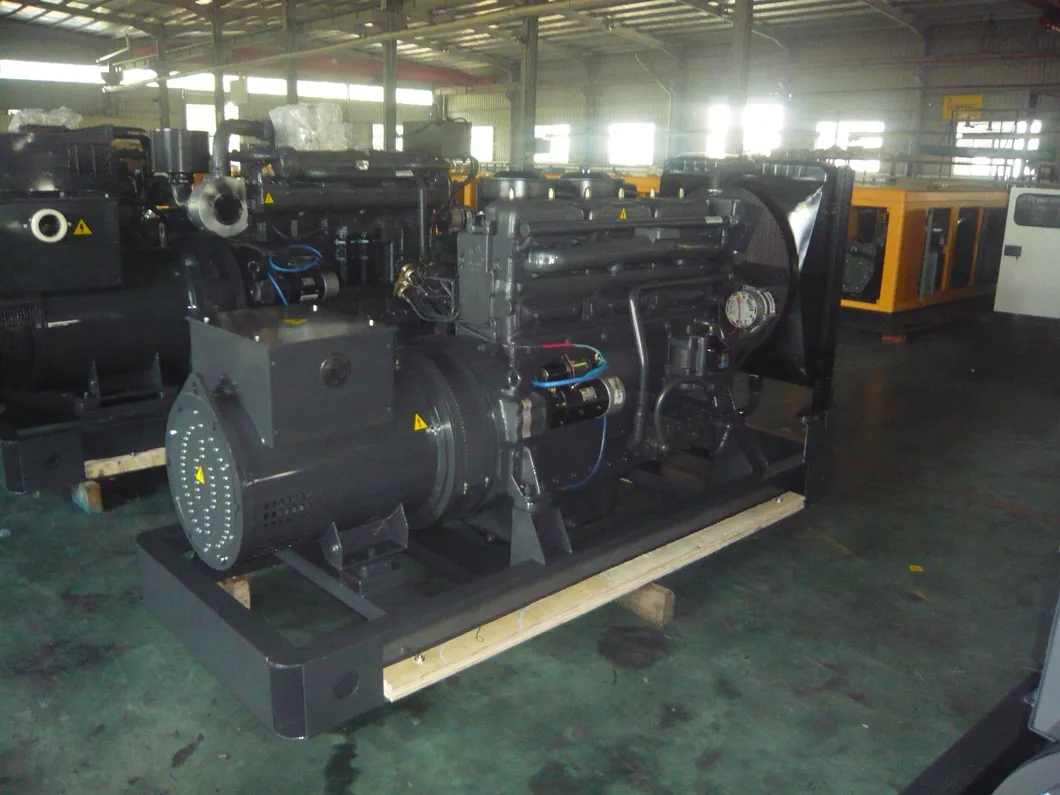 300kw/380V/50Hz مجموعة مولدات بحرية محترفة