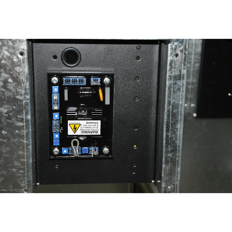 مجموعة مولدات ديزل مفتوحة متعددة السيناريوهات 400kw/500kVA مع ثلاث مراحل وإمداد كهربائي احتياطي للاستخدام الصناعي مع ISO