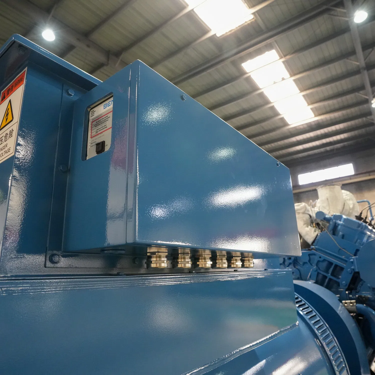 مولد كهربائي يعمل بالغاز الحيوي بفتحة علوية عالية 1500kw لمجموعة مولدات كهربائية لمنطقة المرتفعات