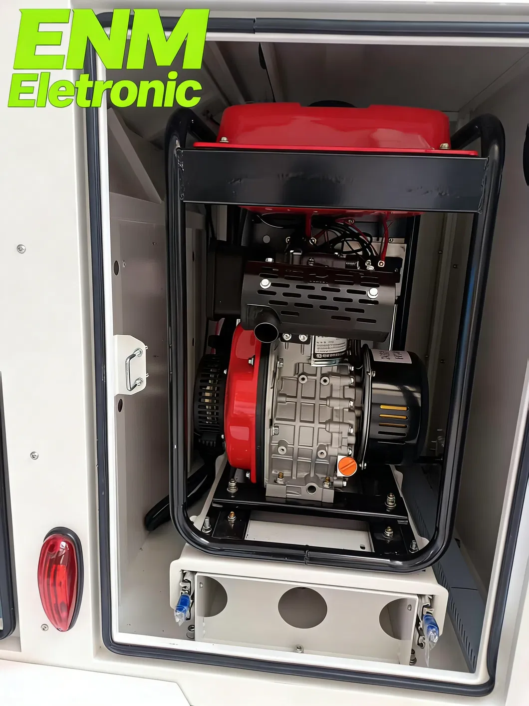 برج إضاءة هجين يعمل بالطاقة الشمسية والديزل معزول الصوت 7kVA مجموعة مولدات الديزل