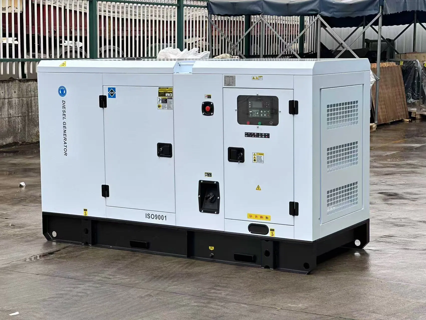 مجموعة مولدات الديزل الصامتة إيدا 20kVA 30kVA 50kw للطوارئ الاحتياطية
