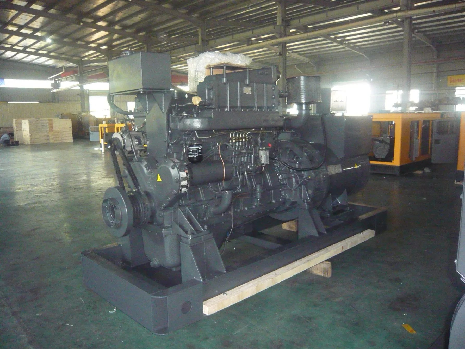 300kw/380V/50Hz مجموعة مولدات بحرية محترفة
