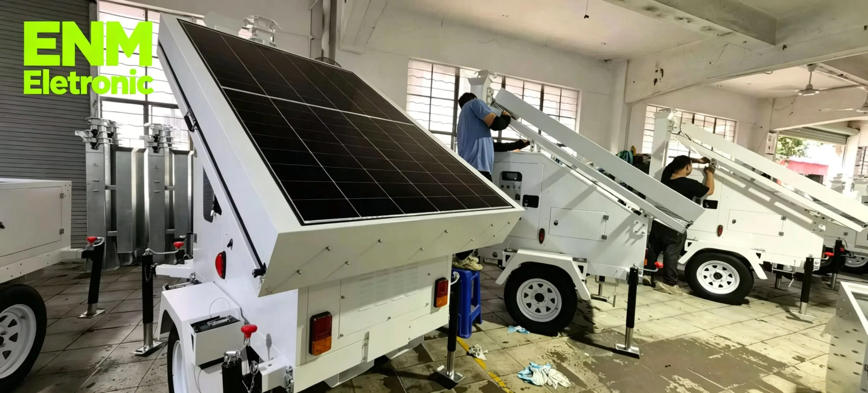 برج إضاءة هجين يعمل بالطاقة الشمسية والديزل معزول الصوت 7kVA مجموعة مولدات الديزل