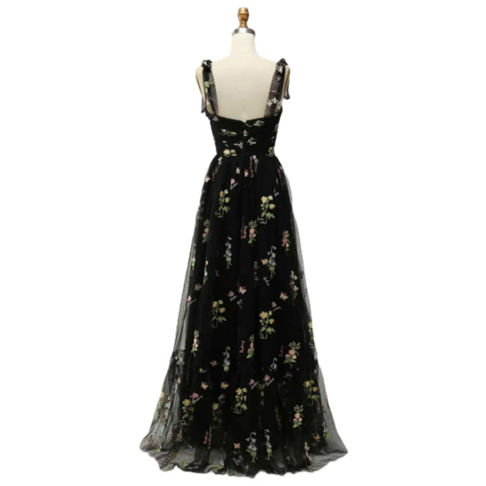 Vestido de Estilo Etéreo de Bosque, Gown de Encaje de Lujo para Mujeres, Ropa de Verano Elegante
