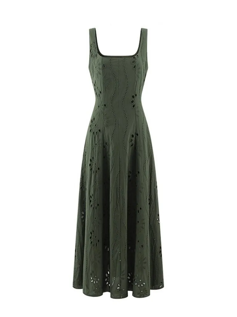 Vestido largo de alta calidad sin tirantes, con cortes, cintura ceñida y cintura alta