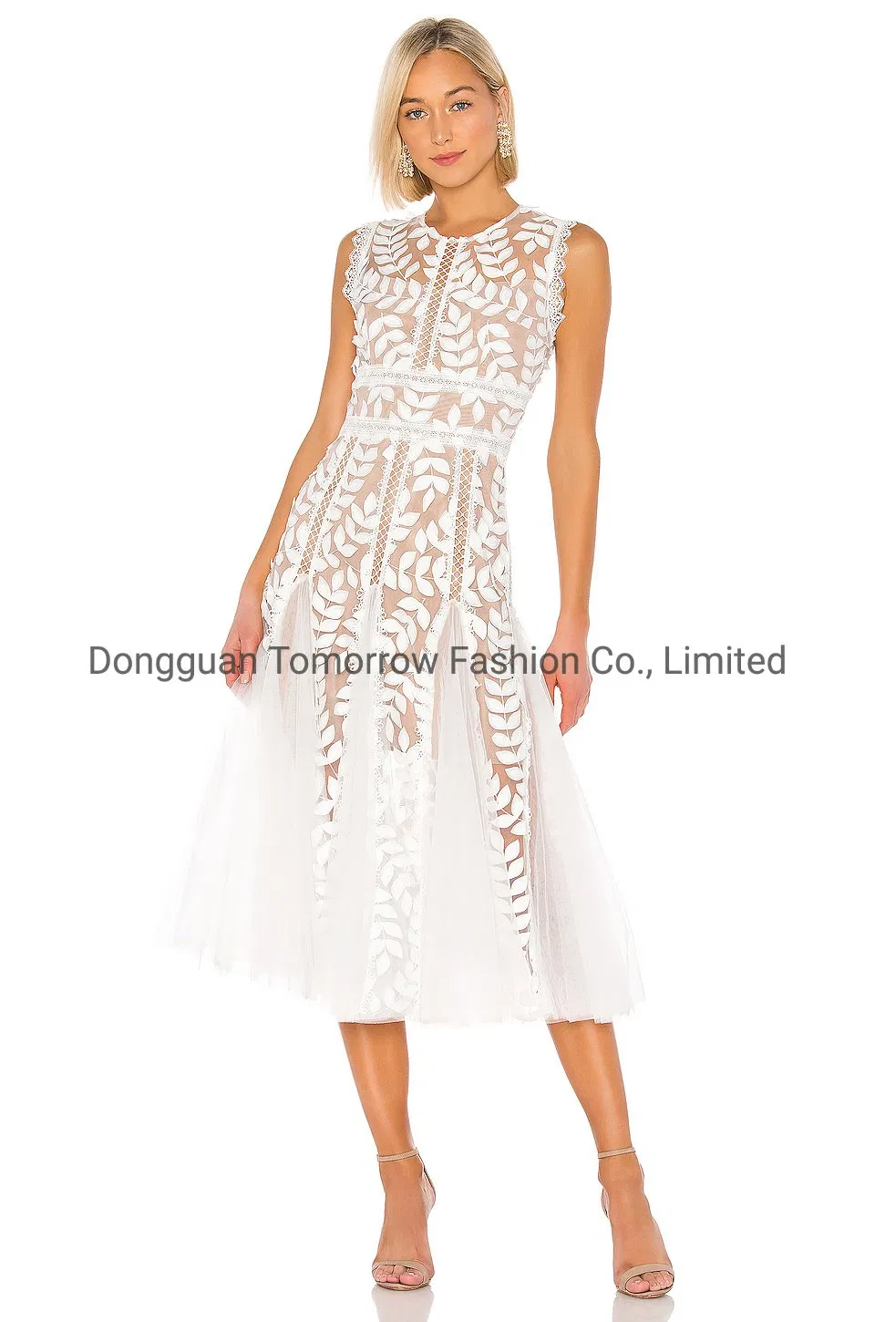 Detalle vestido blanco midi