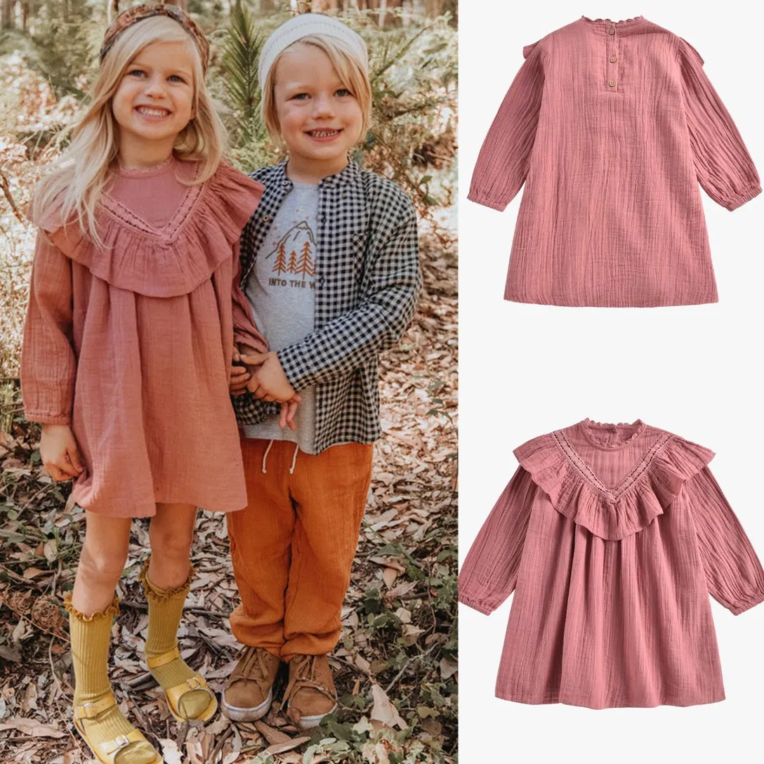 Precio barato nueva llegada fabricante personalizado de China nuevas llegadas moda verano elegante ropa vestido de niñas con volantes bordado
