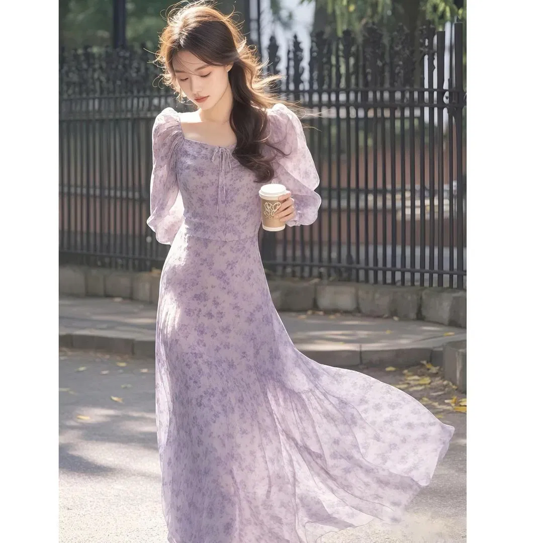 Nuevo vestido de boutique para mujeres de estilo francés en color púrpura con flores