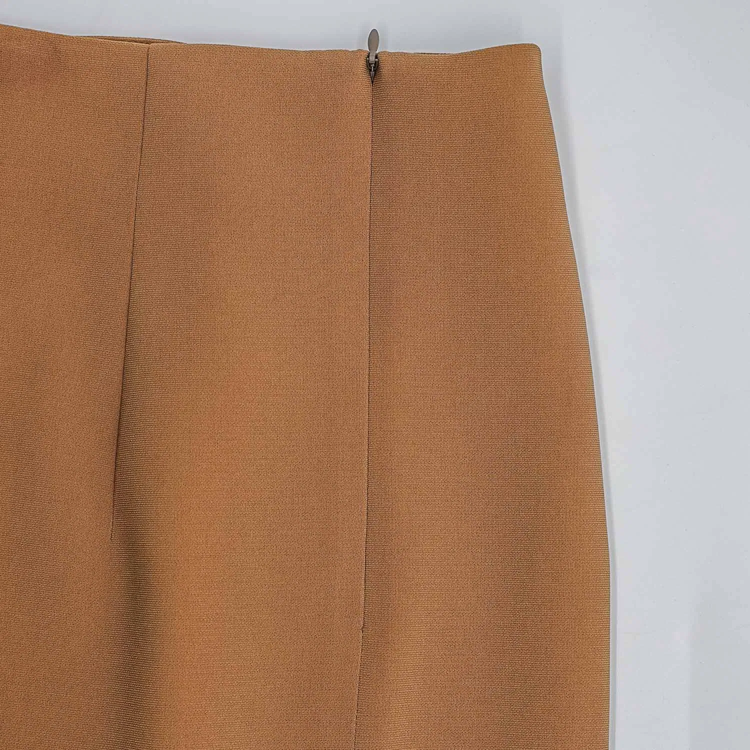 Vestidos de mujer con silueta fluida en línea A, personalizados en fábrica para bodas