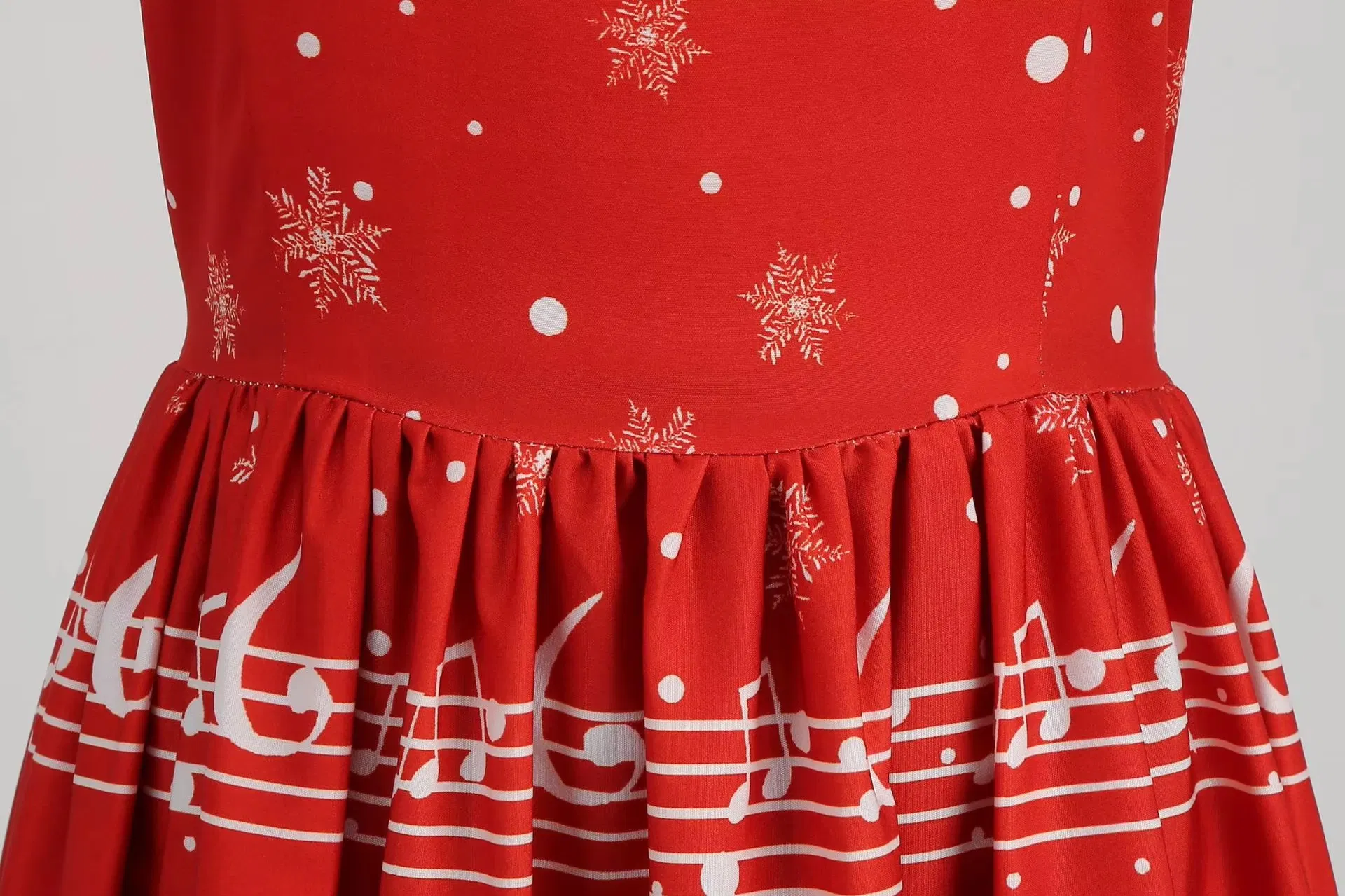 Detalle vestido de Navidad