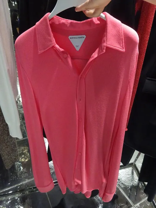 Ropa de seda 100% detalle 1