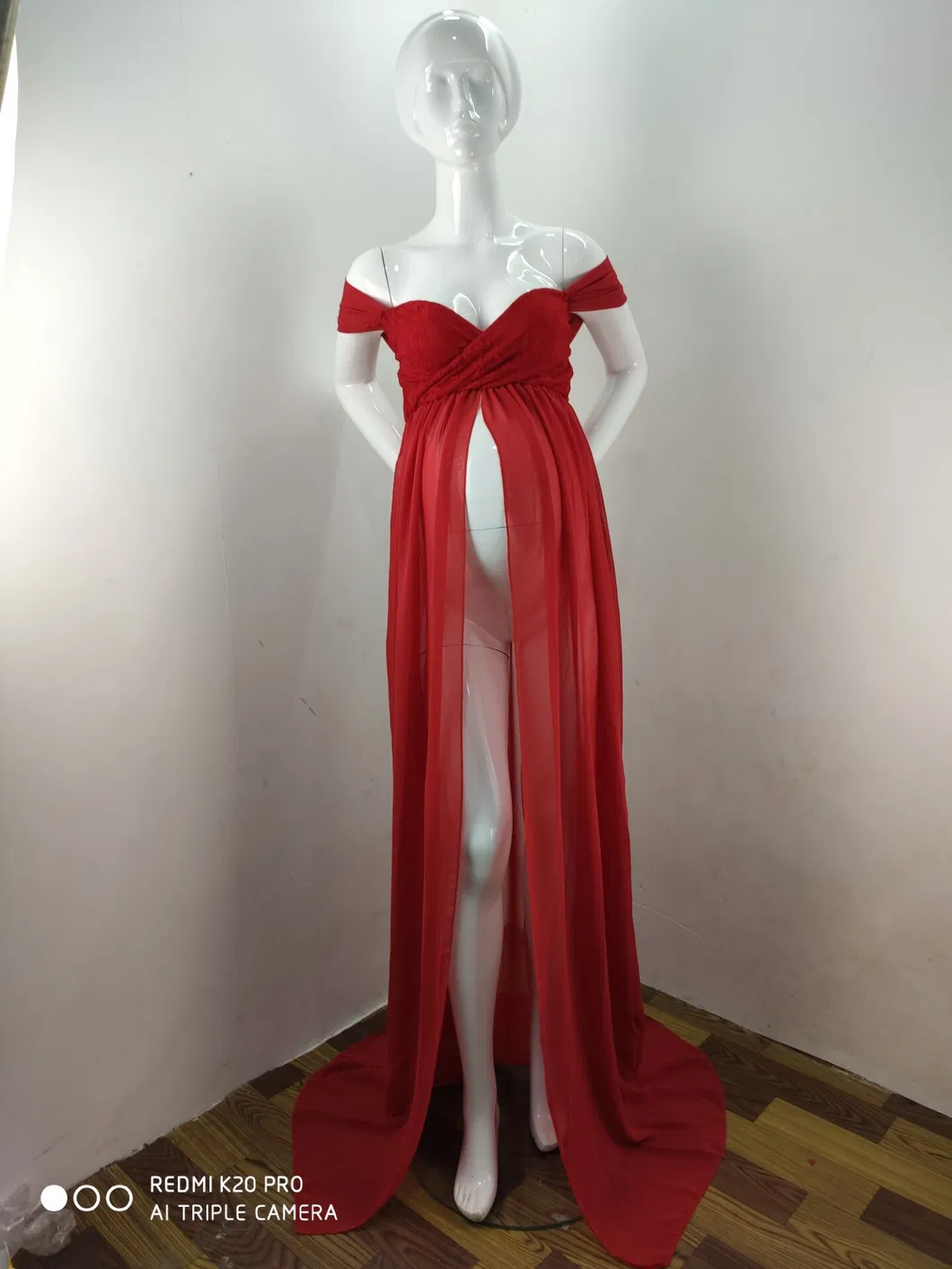 Vestido negro de maternidad para dama
