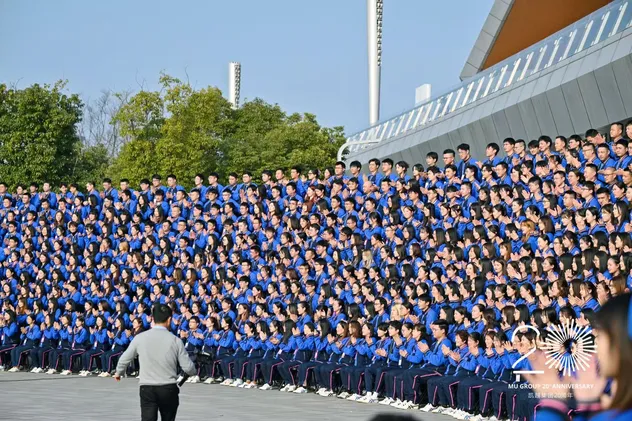 Vestido de traje multicolor para mujeres - Vista 2