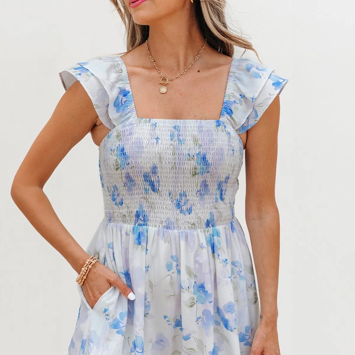 Querido Amor Boutique Mayorista Impuestos de Importación Incluidos Vestido Largo de Verano Sin Mangas con Cintura Fruncida Floral y Doble Volante