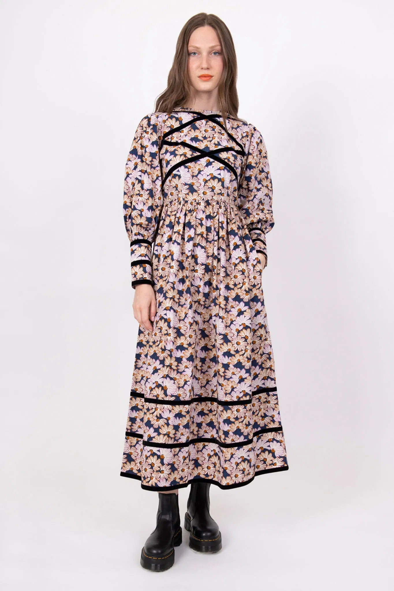 Vestido de mujer elegante de verano con mini mangas largas, impresión floral, fábrica de ropa de promoción OEM en China, venta al por mayor