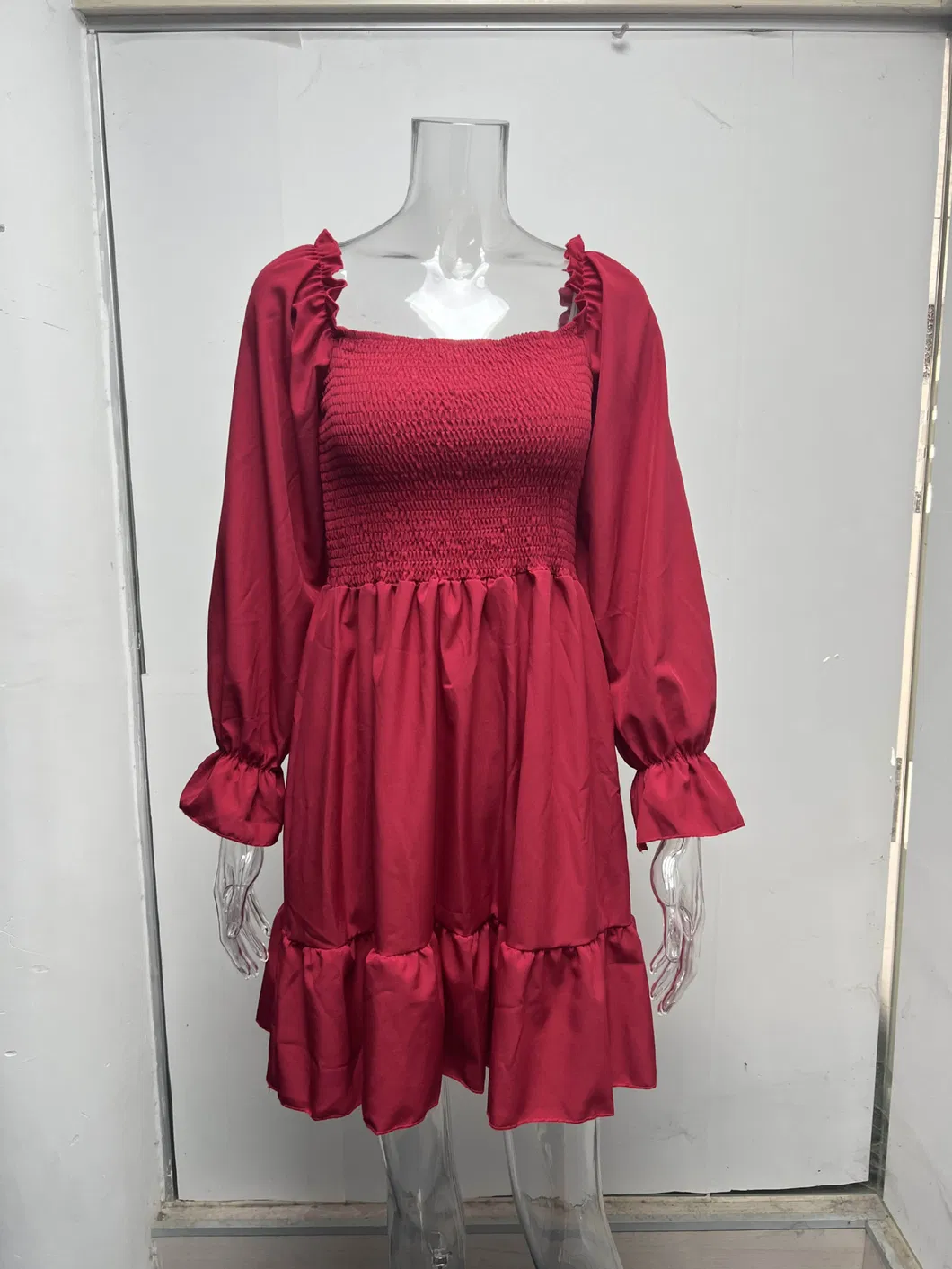 Vestido cuello cuadrado