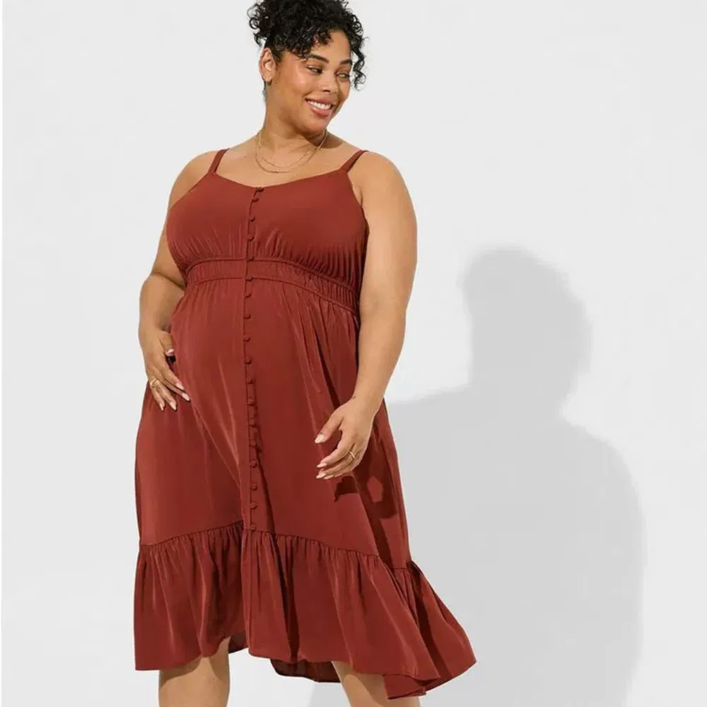 Vestido sexy de satén de alta calidad, personalizado por OEM, tamaño grande, vestido casual para fiesta, vestido de talla grande para mujer