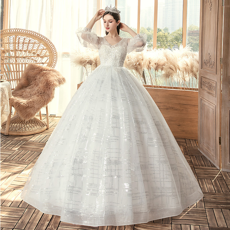 Cubierta de barriga de mujer, vestido de boda soñado de manga larga y grande