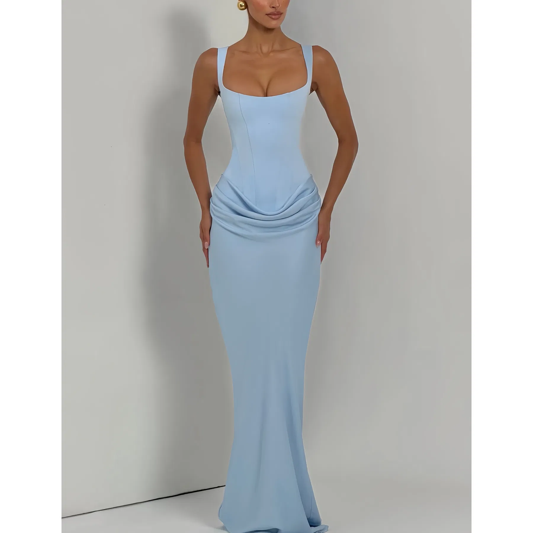 Vestido de lujo ligero de alta calidad para mujer, sin tirantes, con diseño de espina de pescado, plisado y ajuste ceñido