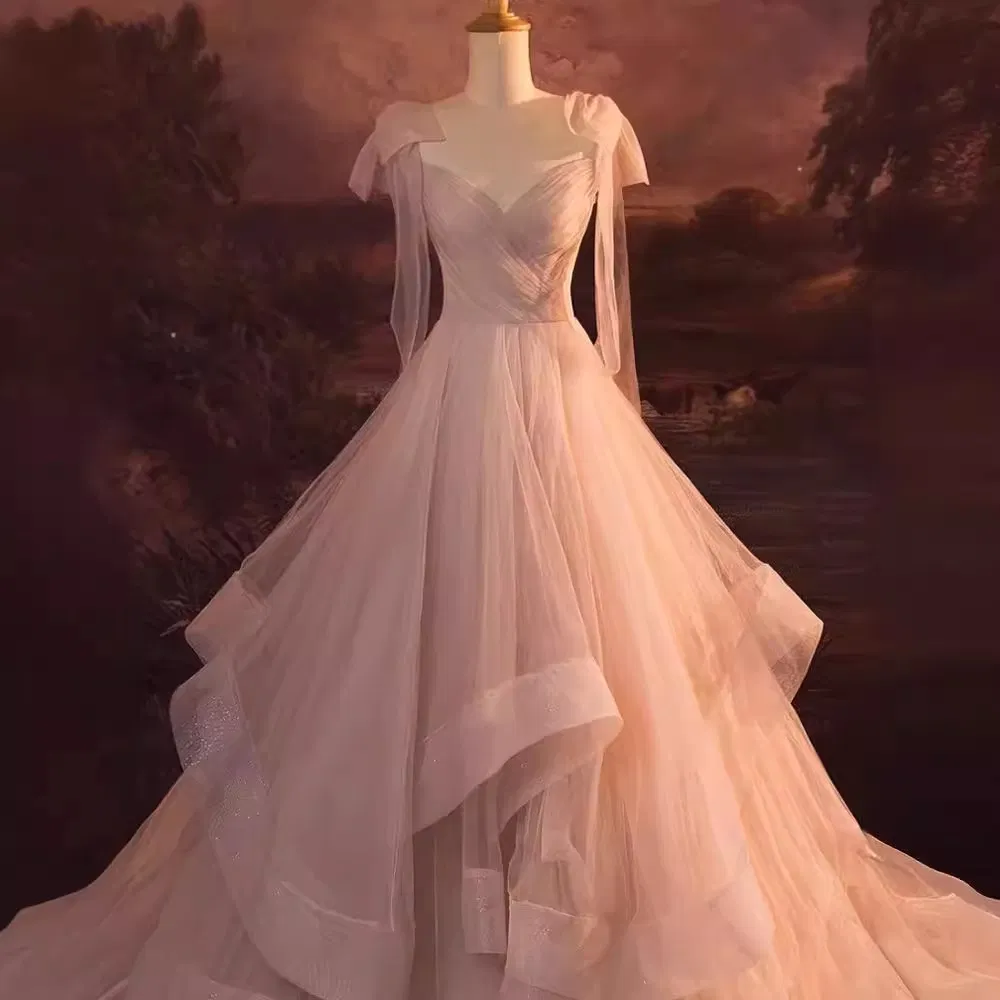 Vestido de noche de lujo ligero de alta gama para mujeres en color rosa