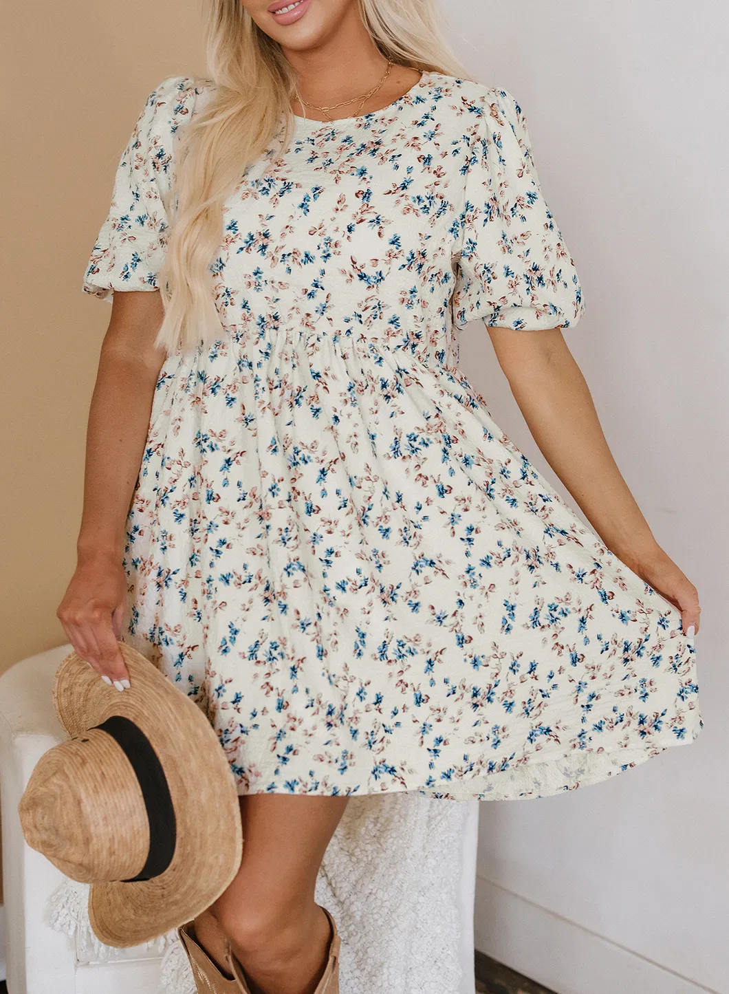 Detalle del Vestido Floral para Mujeres