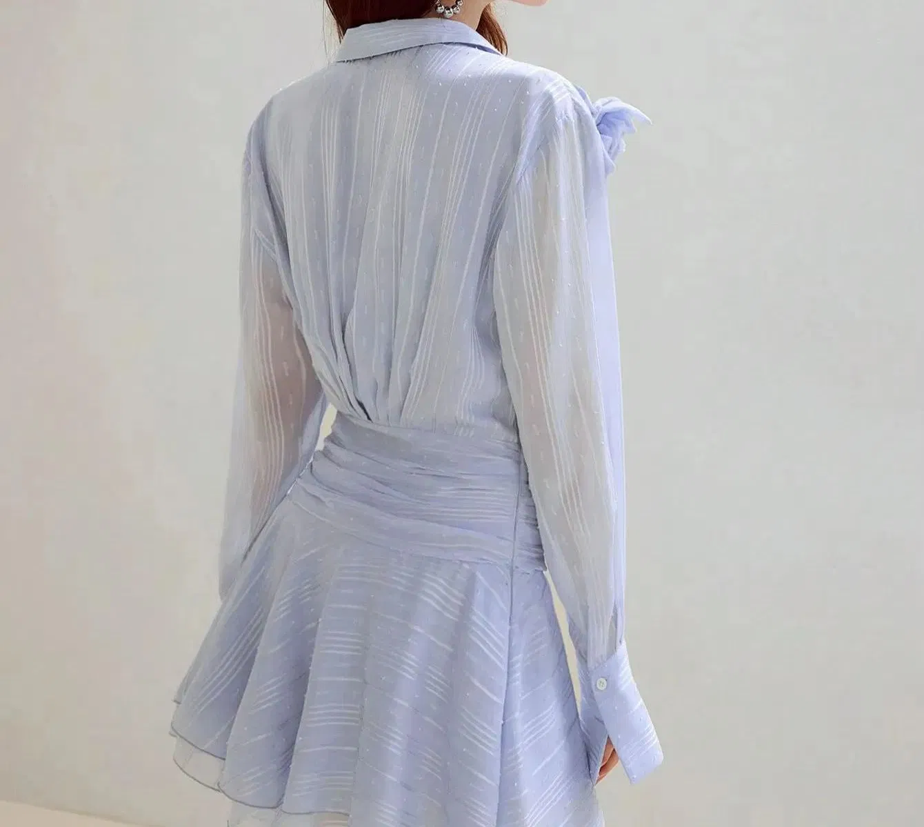 Vestido de camisa con volantes elegante, cuello puntiagudo, de un solo botón, de manga larga, mini falda para mujeres