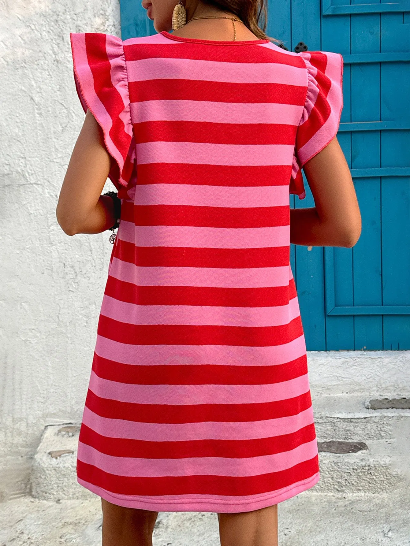 Querido Mayorista Boutique Vestido de Mujer Moda Rayas Manga Flutter Cuello Redondo Cambio Casual Vestido para Mujeres Damas