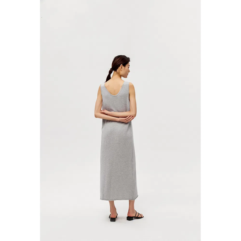 Vestido largo de punto casual para mujer, de ajuste holgado y color puro, con hombros al descubierto