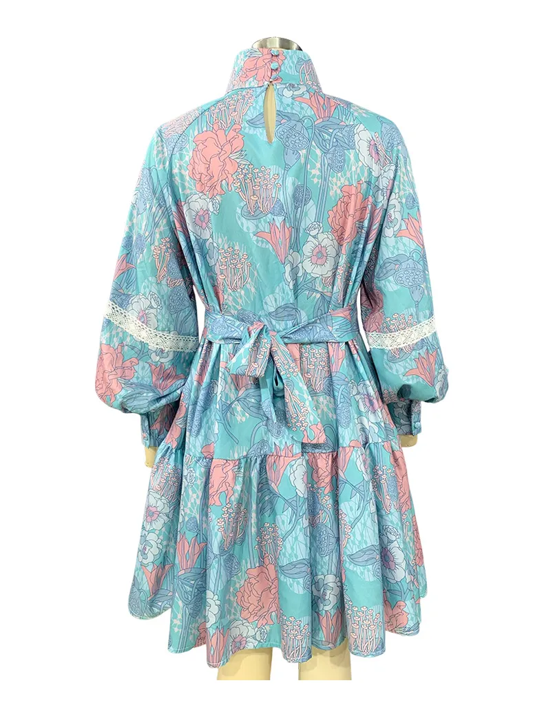 Nueva mujer prima; vestido de camisa impresa de gran vuelo con cuello alto de manga larga