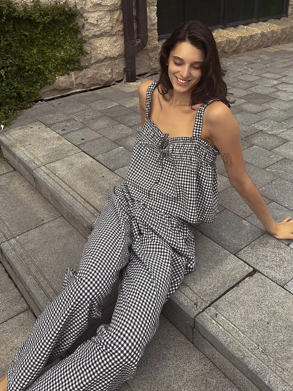 Vestidos de verano para mujer sin espalda, con parcheado en ángulo y hecho a medida