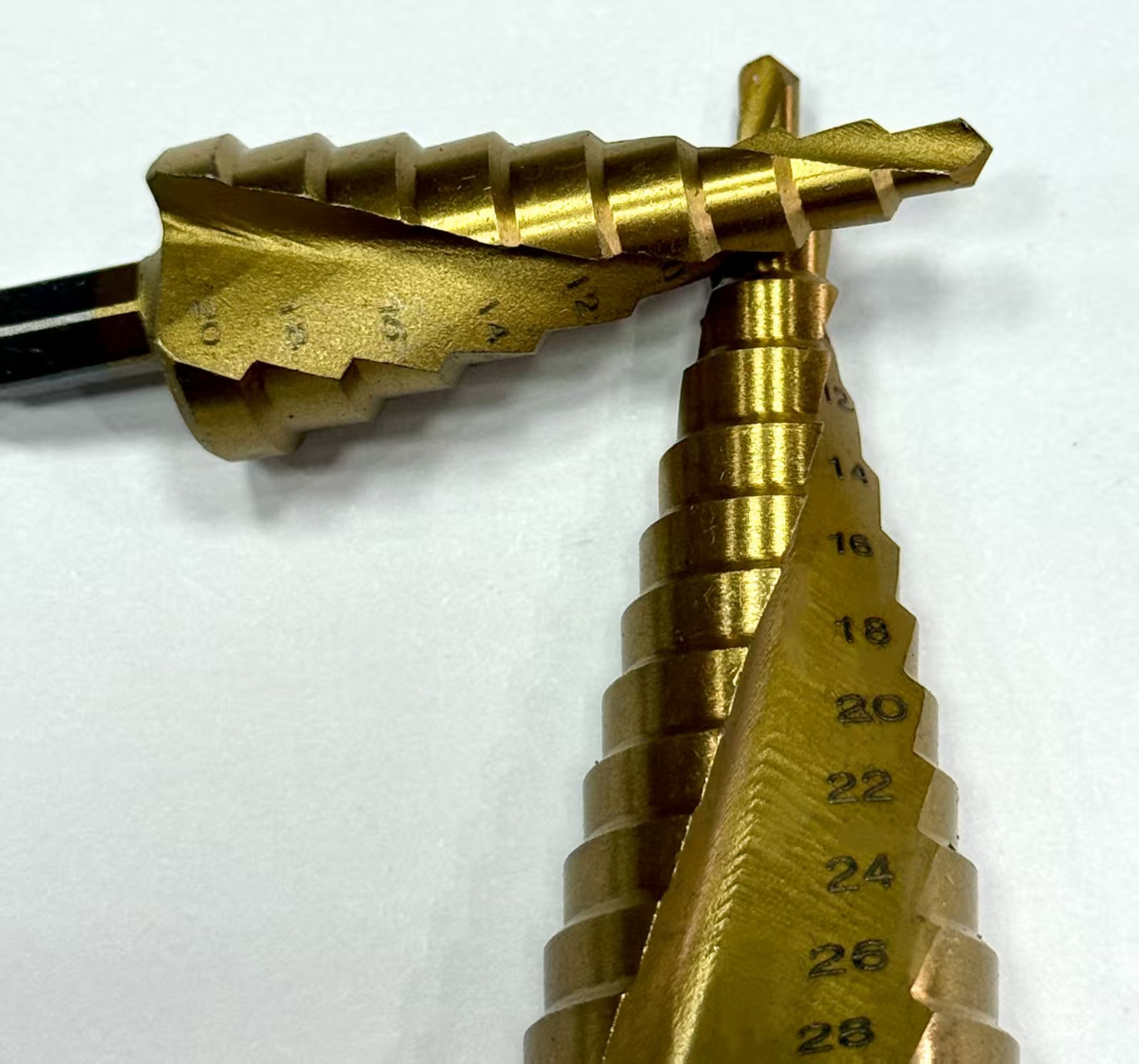 Metal Wood-plastic Multi-size Conical Stepped Drill Bit Set Titanium-coated Spiral Groove Drill Bits for Wood Drilling 4-12mm