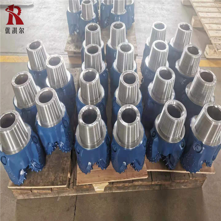 China Customized 12 1/4'' IADC 637 TCI Tricone Bit in Stock