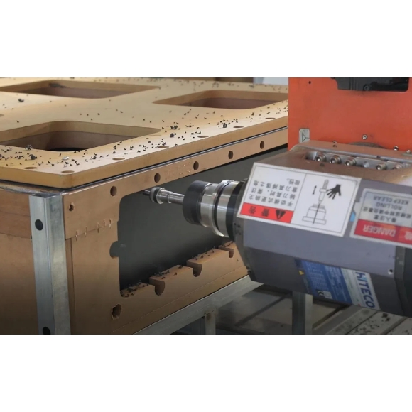 Double Work Table 5 Axis CNC Center for EV Battery Cover Machining