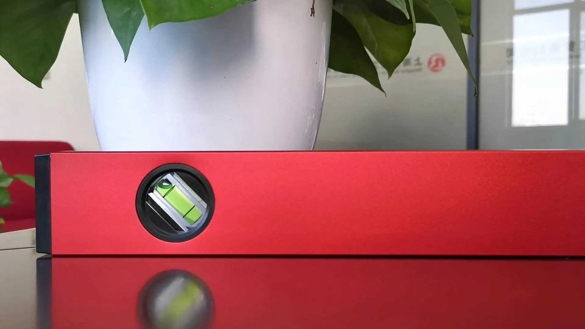 Aluminum Spirit Level with 3 Vials/Box Beam Section Spirit Level/Hand Tool