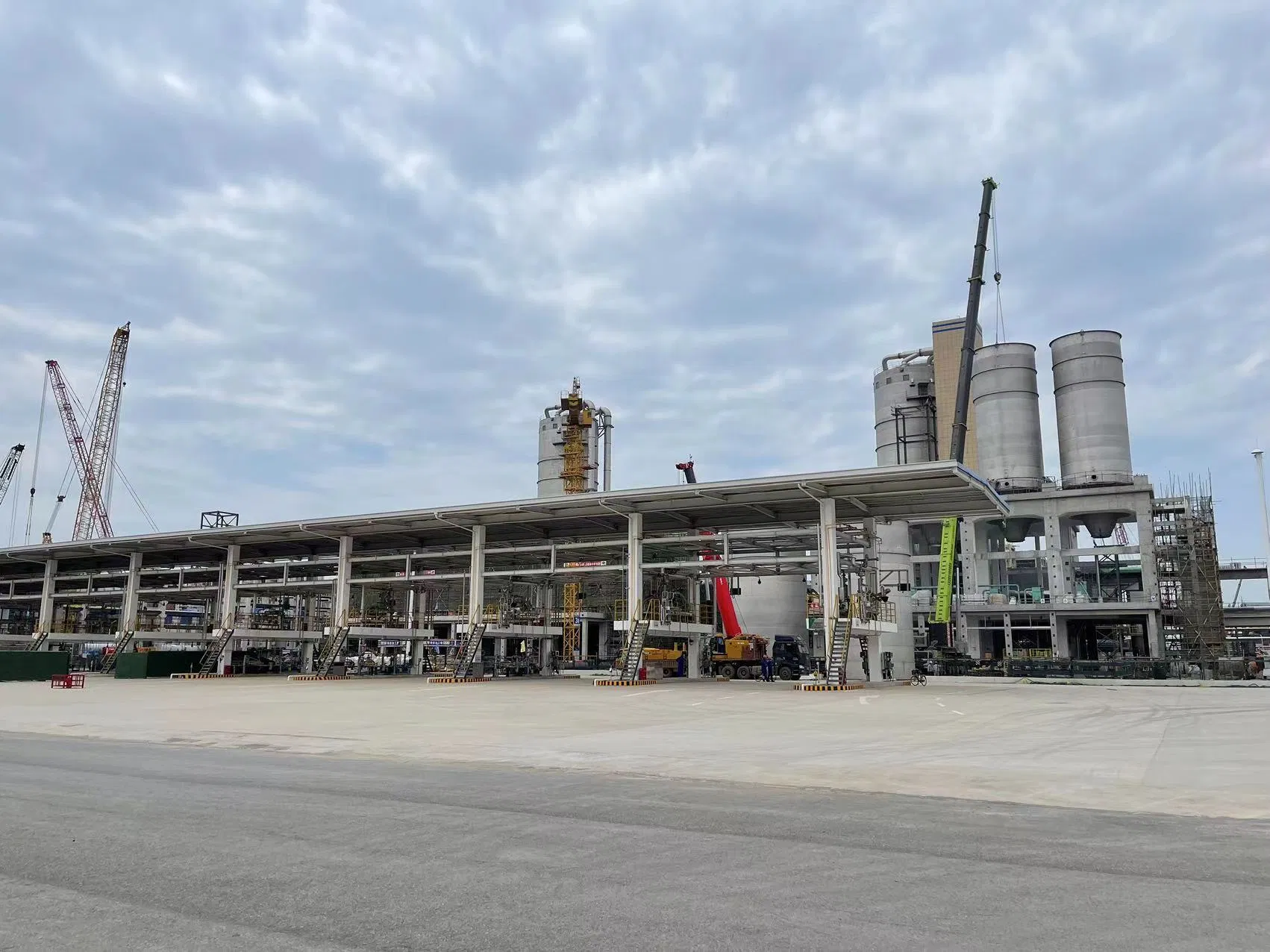 Good Scratch Resistance Cycloaliphatic Amine Modified Epoxy Hardener Hw-8006K