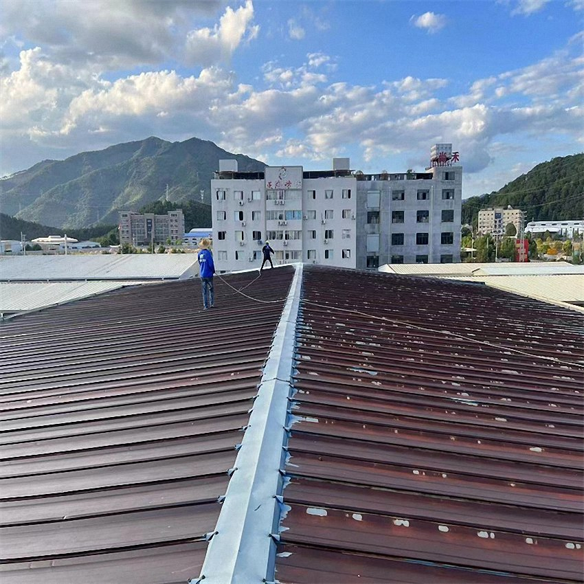 Industrial Strength Rust Remover and Metal Parts Revitalization Agent