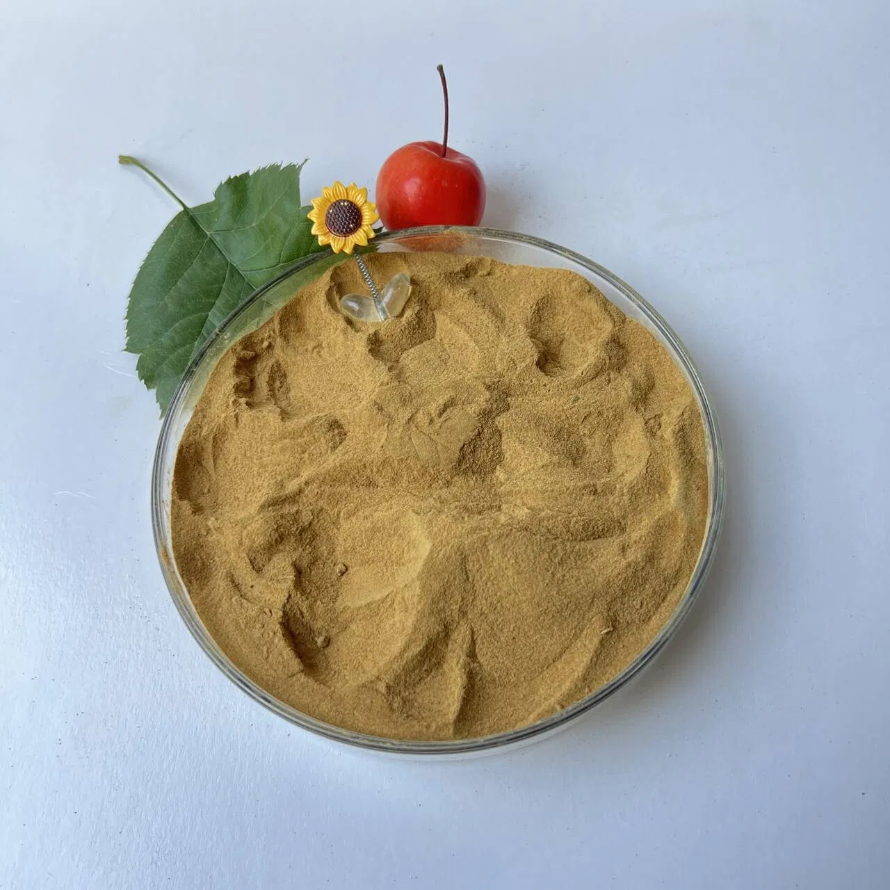 Naphthalene-Based Water Reducing Agent, Gypsum Cement Mortar, Concrete Early Strength Agent and Reinforcing Agent