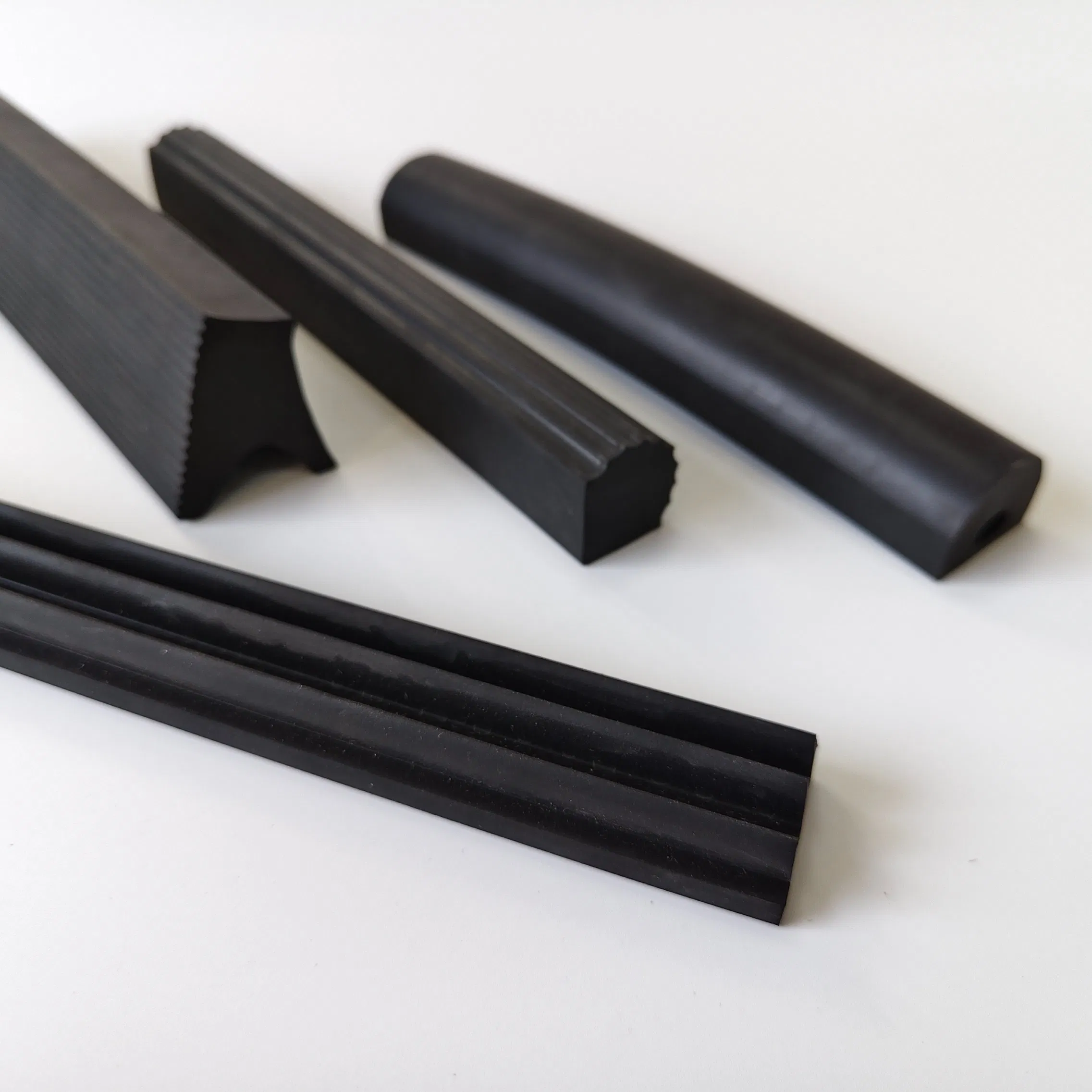 Long-Lasting Rubber Sealant for Concrete Pipe Crack Repair