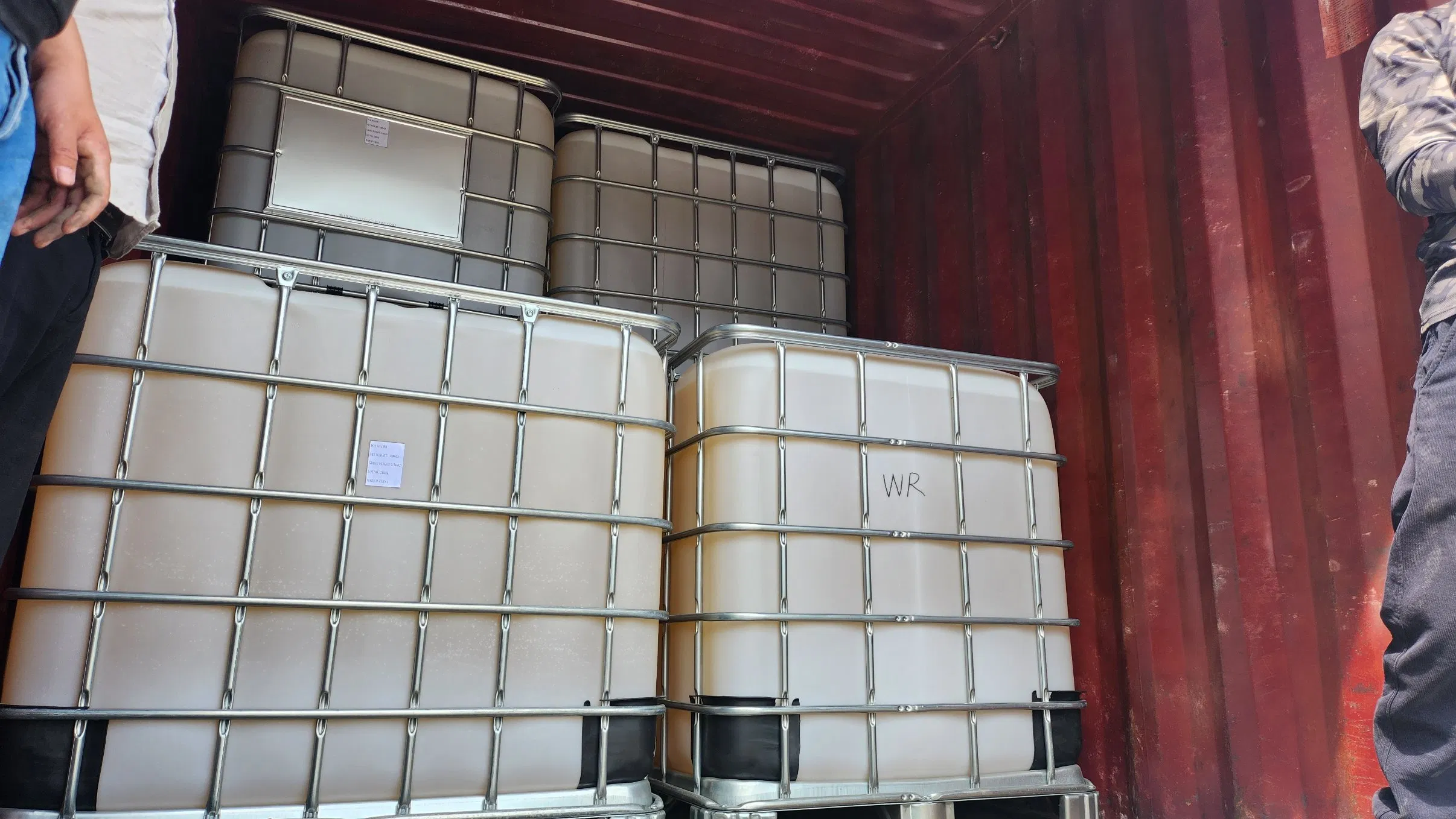 PCE High Range Water Reducing Concrete Admixtures Liquid Supplier High Performance Professional Manufacturer of All Kinds of Concrete Additives