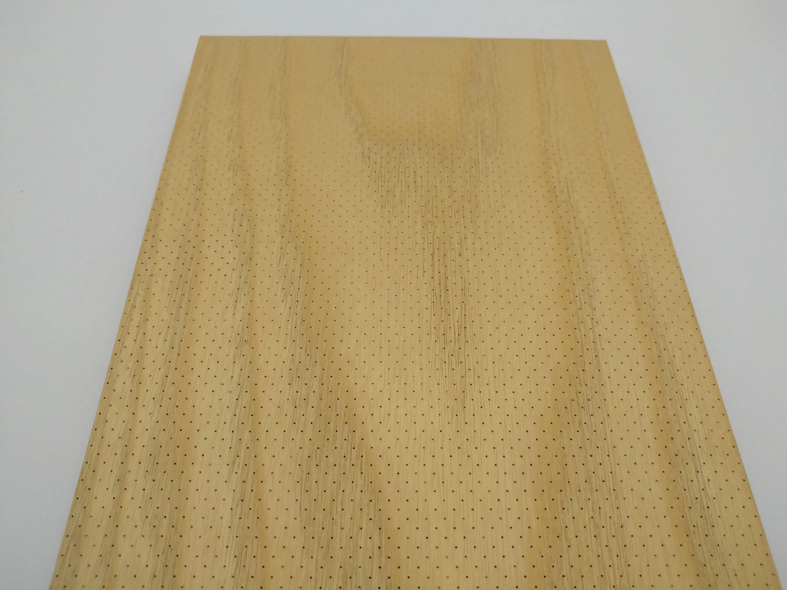 Natural Veneer 2/2/0.4mm Micro Perforated Acoustic Board Interior Wall Soundproofing Building Material