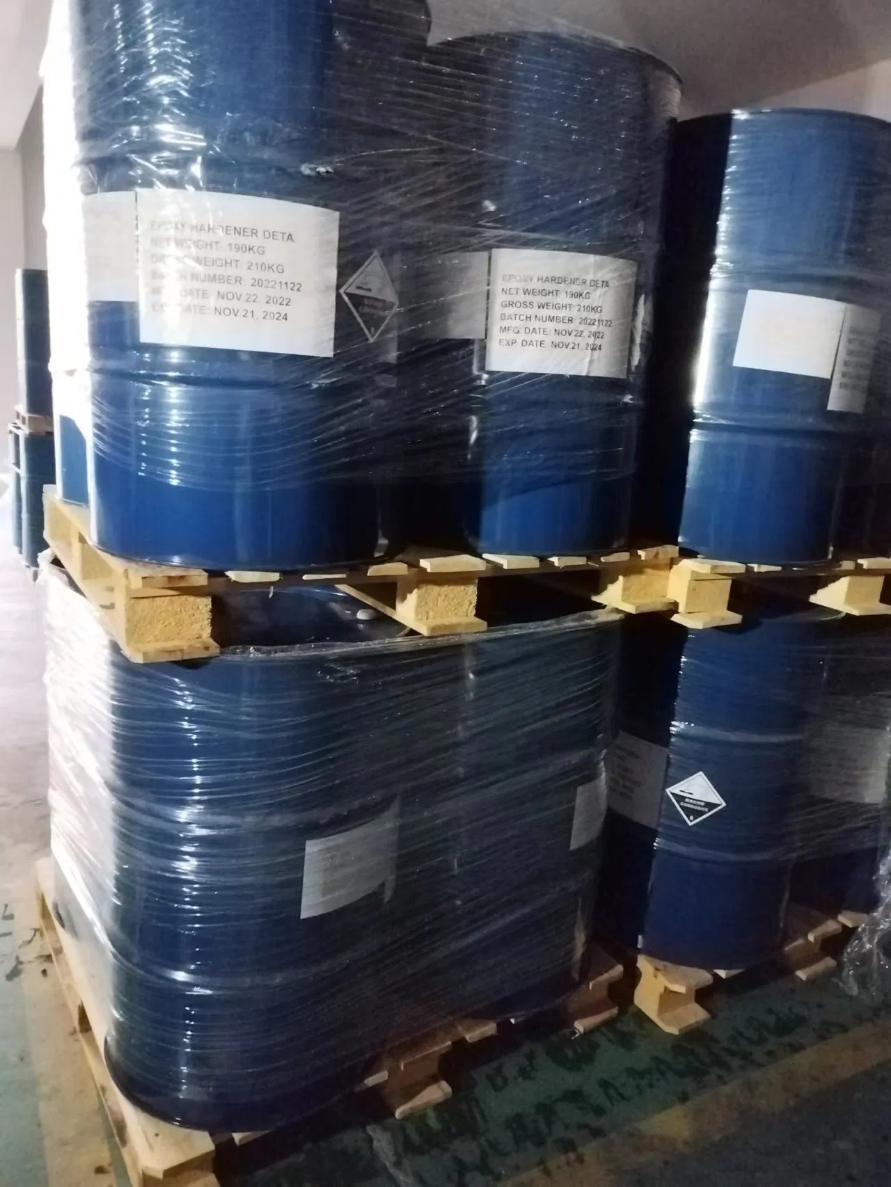 High Transparency Low Viscosity Liquid Epoxy Resin Hwr-127 for Epoxy Flooring